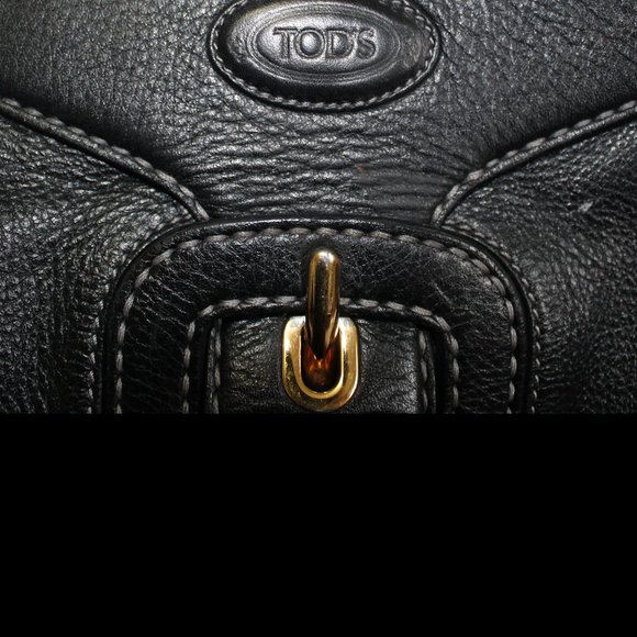 Tod's Black Leather Shoulder Bag - Picture 2 of 4